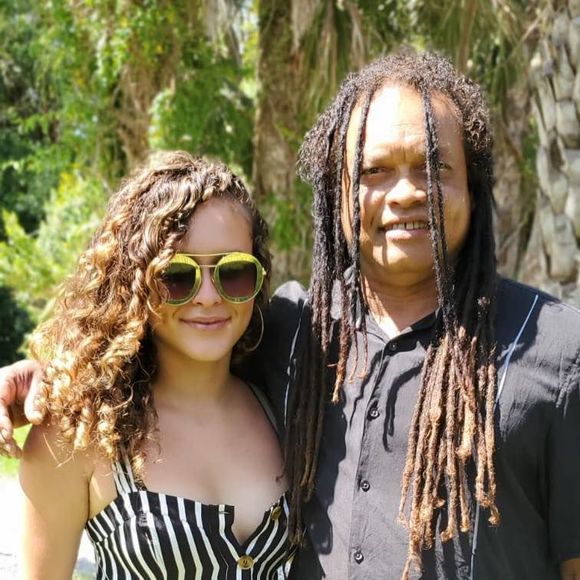 Meet your Posher, Ayisha - Picture 1 of 1